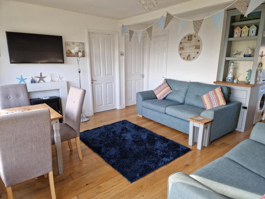 Caldon Holiday Chalet Sleeps 4 In Dartmouth Wifi Electric Inc Pet Friendly Exterior foto